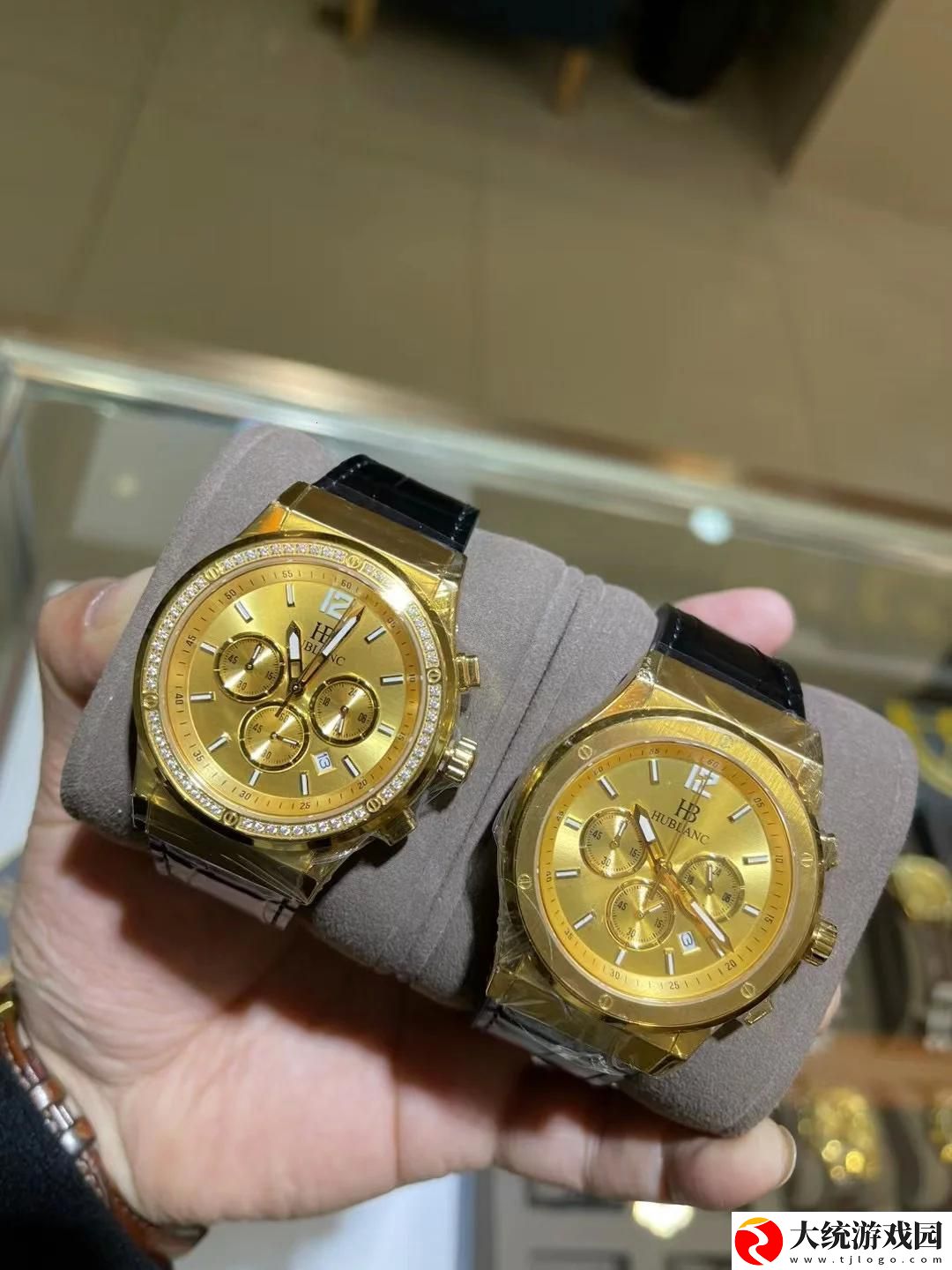 金表用au999奢华还是浮夸