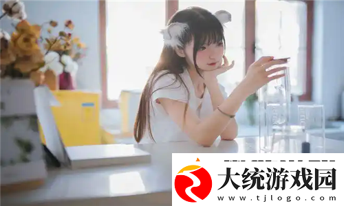 我装睡让公偷偷滑进去电影
