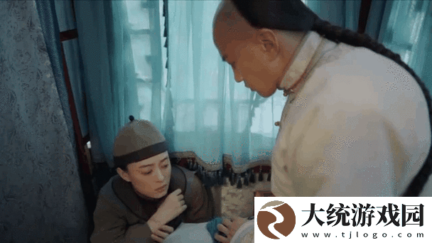 周莹躲进被子里70集