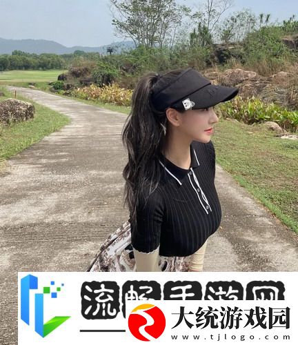 美女比基尼游泳图片视频