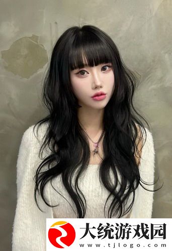 年轻的女教师hd引发热议,网友热搜:教育界的惊喜与挑战,究竟隐藏了什么秘密?