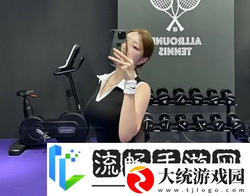 小雪小柔两个大校花的青春蜕变