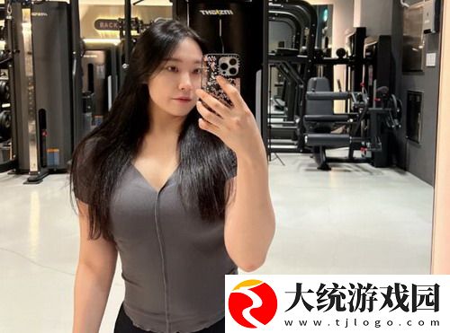 19岁大学生免费观看电视剧魅影，网友热议：看剧新方式引发追剧狂潮！