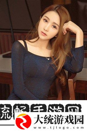 丰满岳妇张开腿任你躁扭动撩人