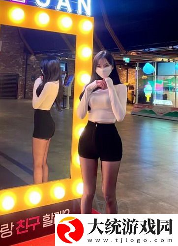 惊艳视觉盛宴《漂亮的女邻居5》hd上线，网友惊呼：夜晚的秘密不再孤单！