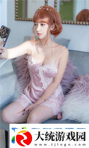 趁女朋友洗澡c她闺蜜戏剧性转折