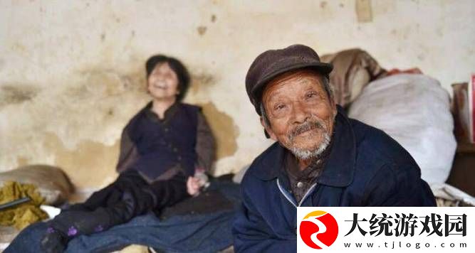 82岁老人寻觅年轻小伙子