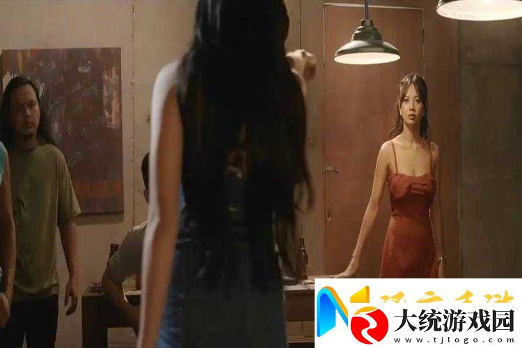 一场禁忌诱惑!扒开狂揉脱脱内内的背后真相!电影91带你看穿欲望陷阱