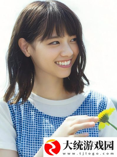 人气偶像西野七濑力挺怪物猎人