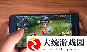 华为鸿蒙玩王者荣耀比安卓更好吗